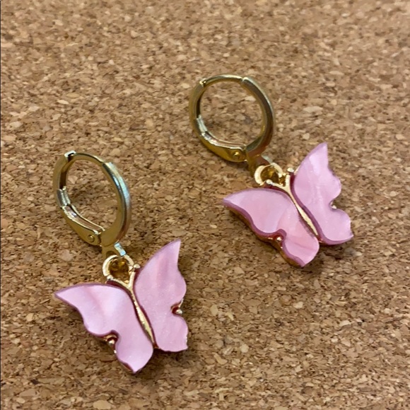 Jewelry - Butterfly Earrings 💖